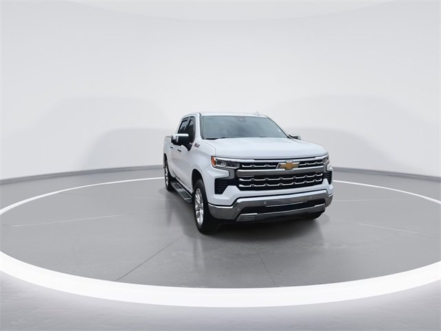 Used 2023 Chevrolet Silverado 1500 LTZ image 3