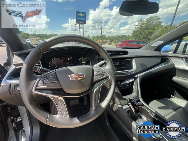 Certified 2025 Cadillac XT5 Premium Luxury image 10