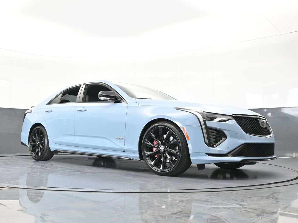 Used 2025 Cadillac CT4 V RWD image 62