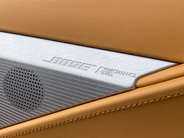 Used 2021 Chevrolet Corvette Stingray Premium Conv w/ Z51 Performance Package RWD image 37