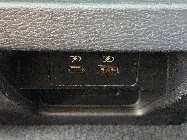 Used 2022 Mitsubishi Outlander SE AWD/4WD image 17