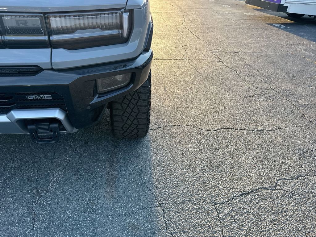 Used 2024 GMC Hummer EV 3X w/ Extreme Off-Road Package image 10