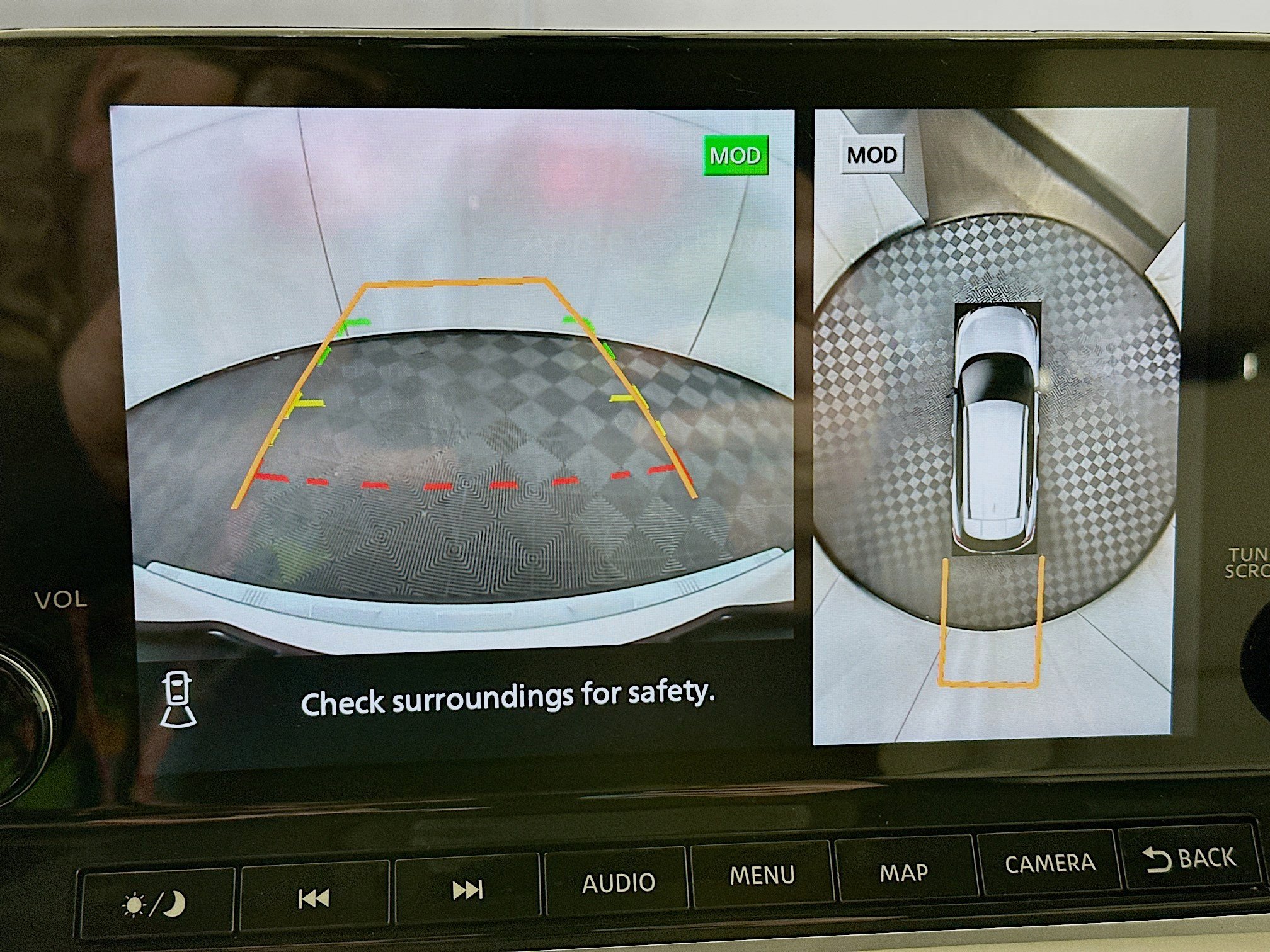 Used 2023 Nissan Rogue SL w/ SL Premium Package image 22