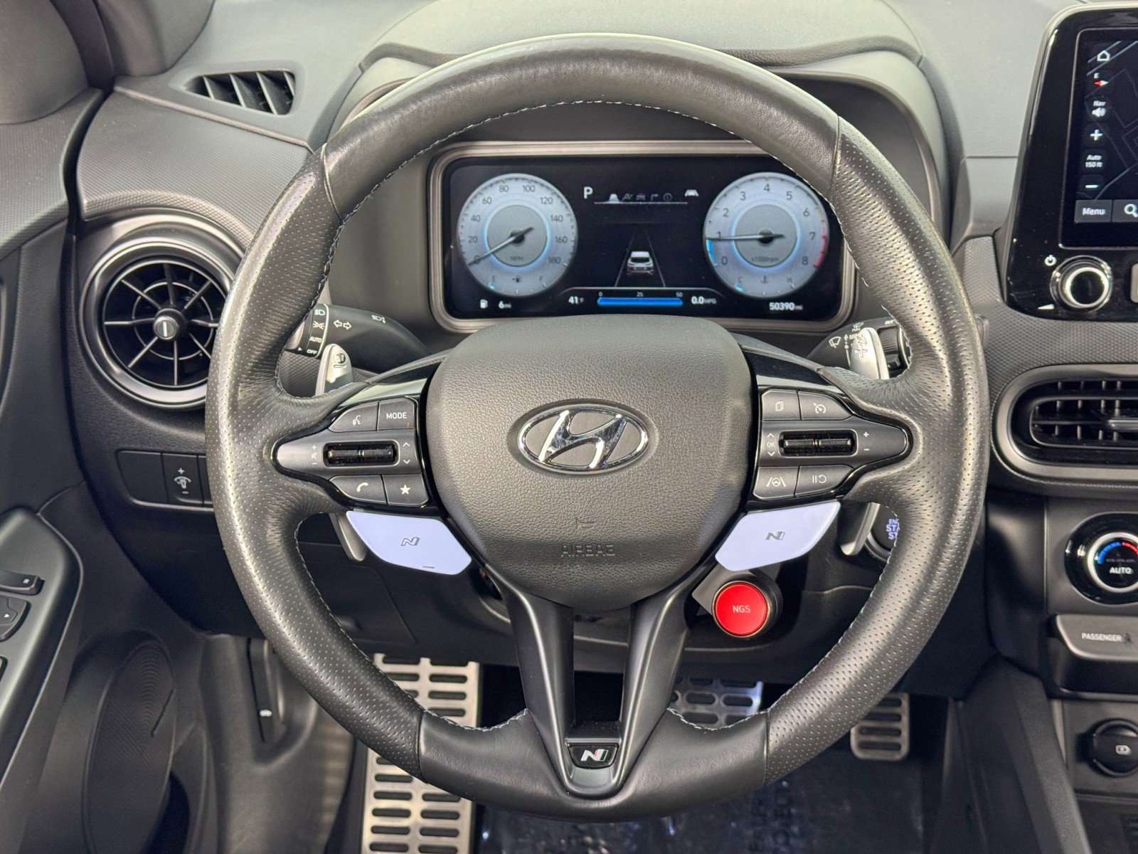Used 2022 Hyundai Kona N image 18