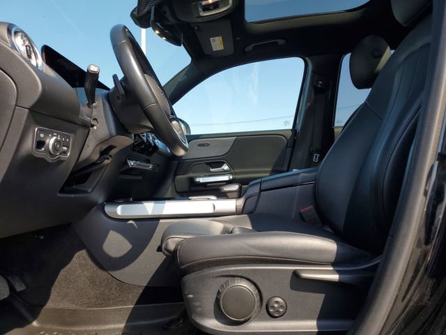 Used 2022 Mercedes-Benz GLB 250 4MATIC image 19