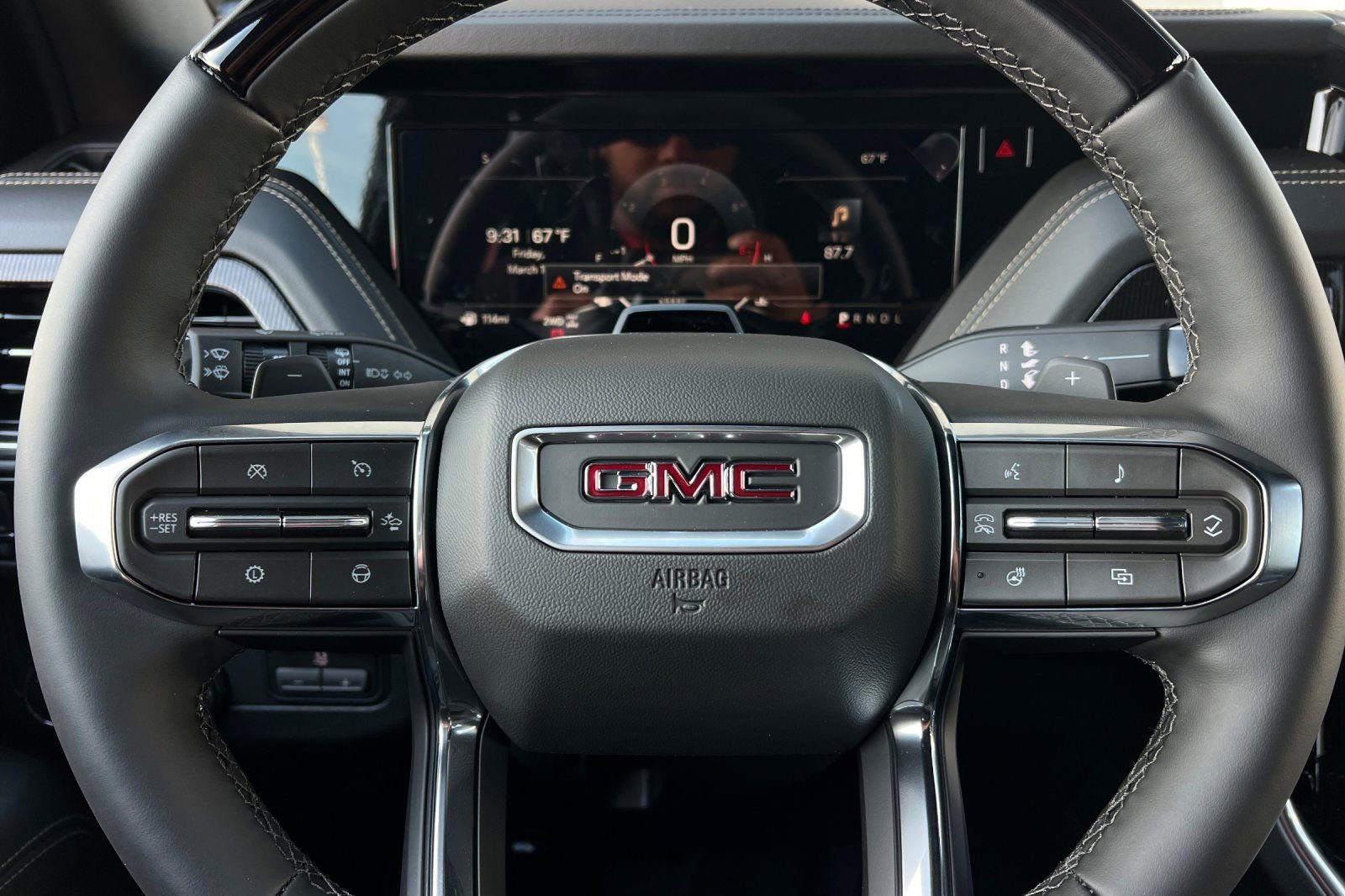 New 2026 GMC Yukon Elevation image 23