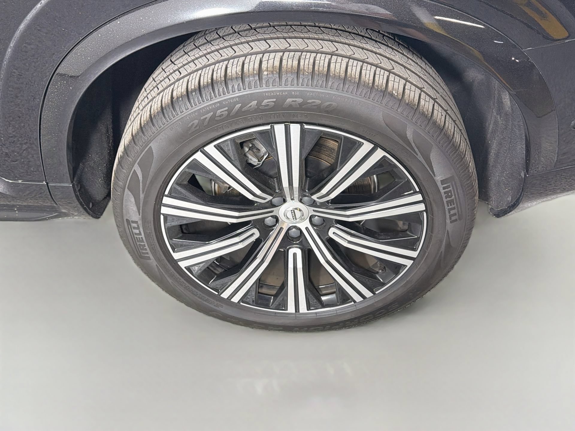 Certified 2023 Volvo XC90 B6 Plus w/ Protection Package Premier AWD/4WD image 33