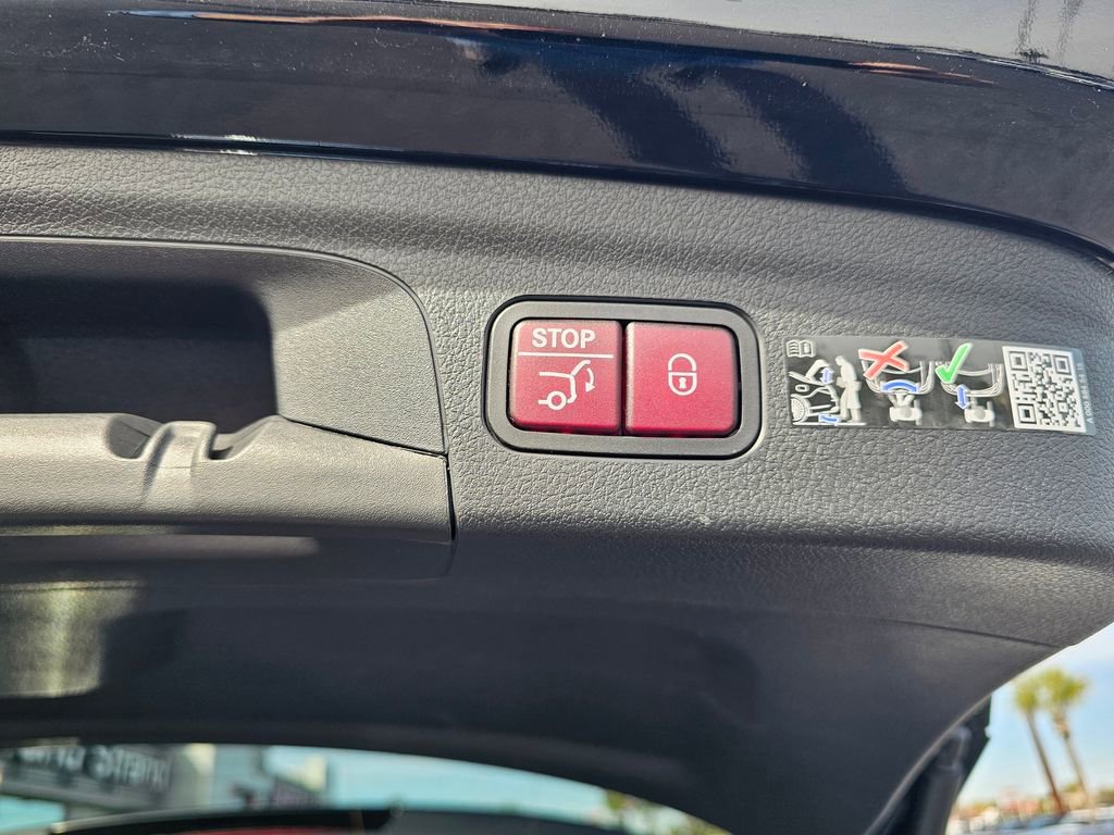 Used 2026 Mercedes-Benz GLE 450 GLE 450 image 12