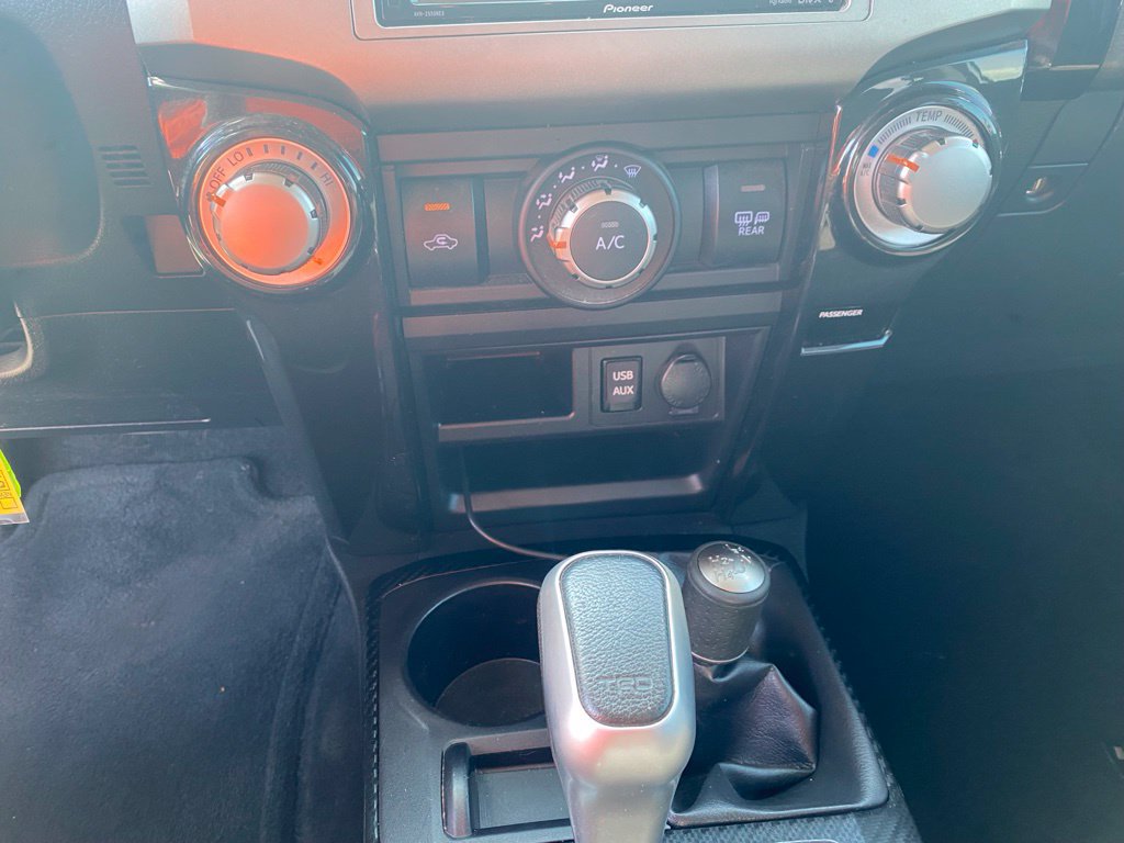Used 2019 Toyota 4Runner TRD Off-Road AWD/4WD image 21