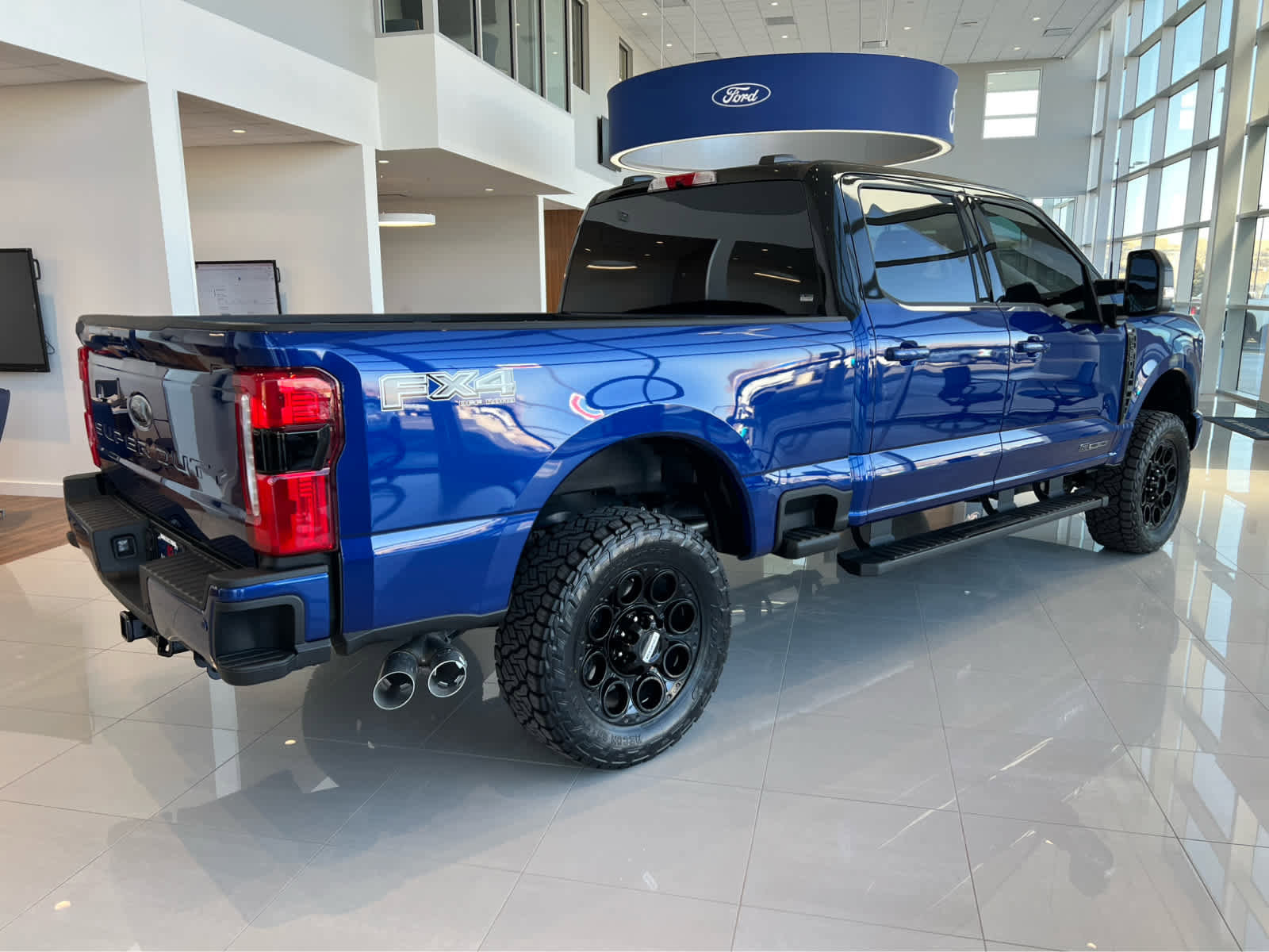 New 2026 Ford F350 XLT w/ XLT Premium Package AWD/4WD image 7