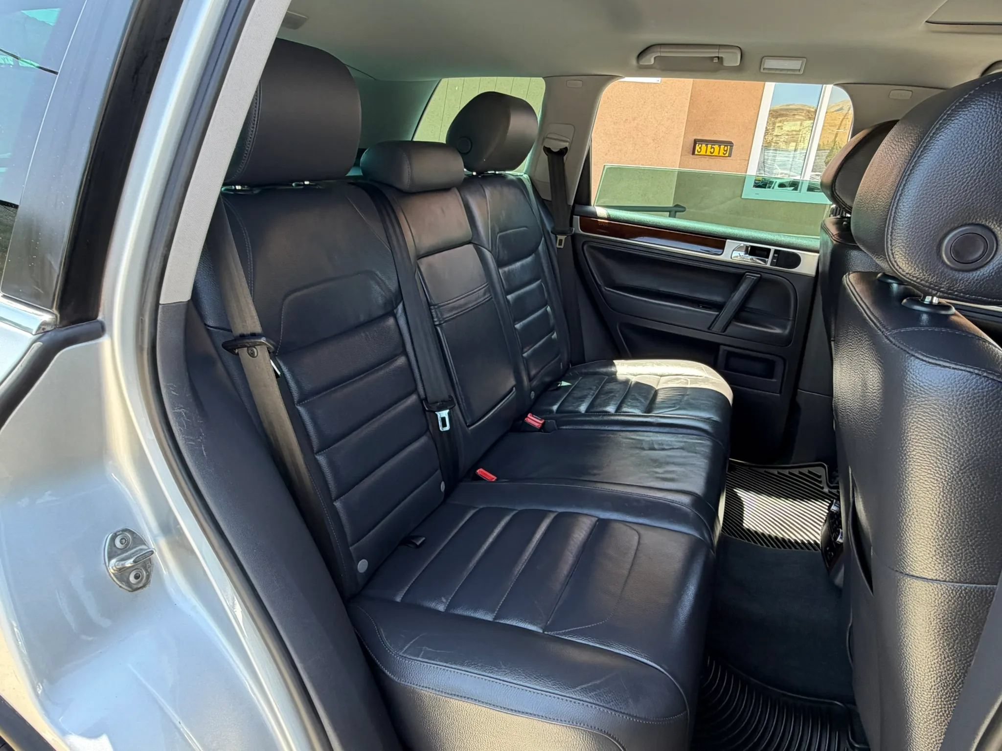Used 2008 Volkswagen Touareg V6 AWD/4WD image 23