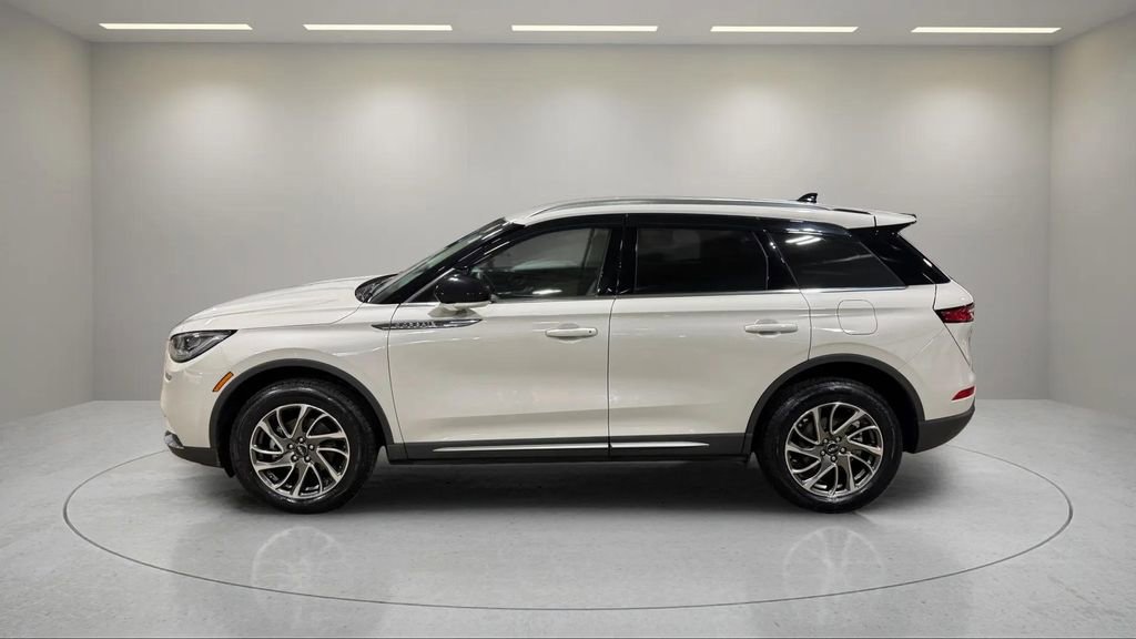 Certified 2021 Lincoln Corsair AWD w/ Equipment Group 101A image 14