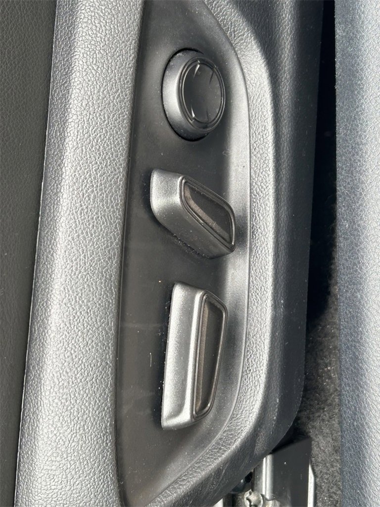 Certified 2024 Toyota Camry SE image 21