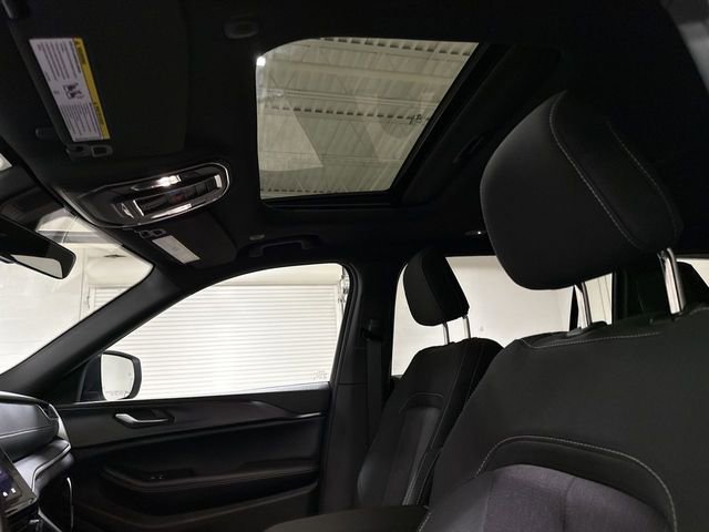 New 2026 Jeep Grand Cherokee L Laredo AWD/4WD image 19