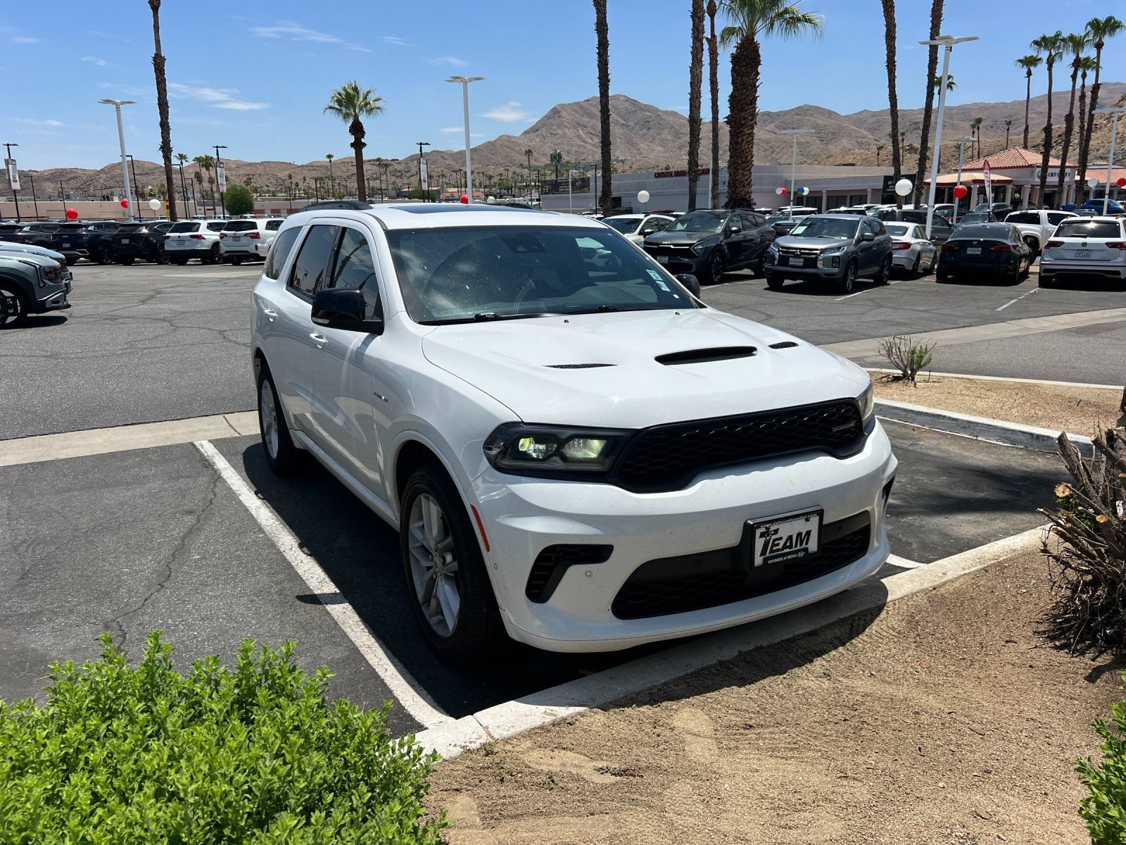 Used 2025 Dodge Durango R/T AWD/4WD image 2