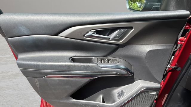 Used 2024 Chevrolet Traverse LT w/ Enhanced Driving Package FWD image 16