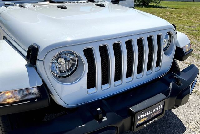 Used 2022 Jeep Wrangler Unlimited Sahara w/ Cold Weather Group AWD/4WD image 33