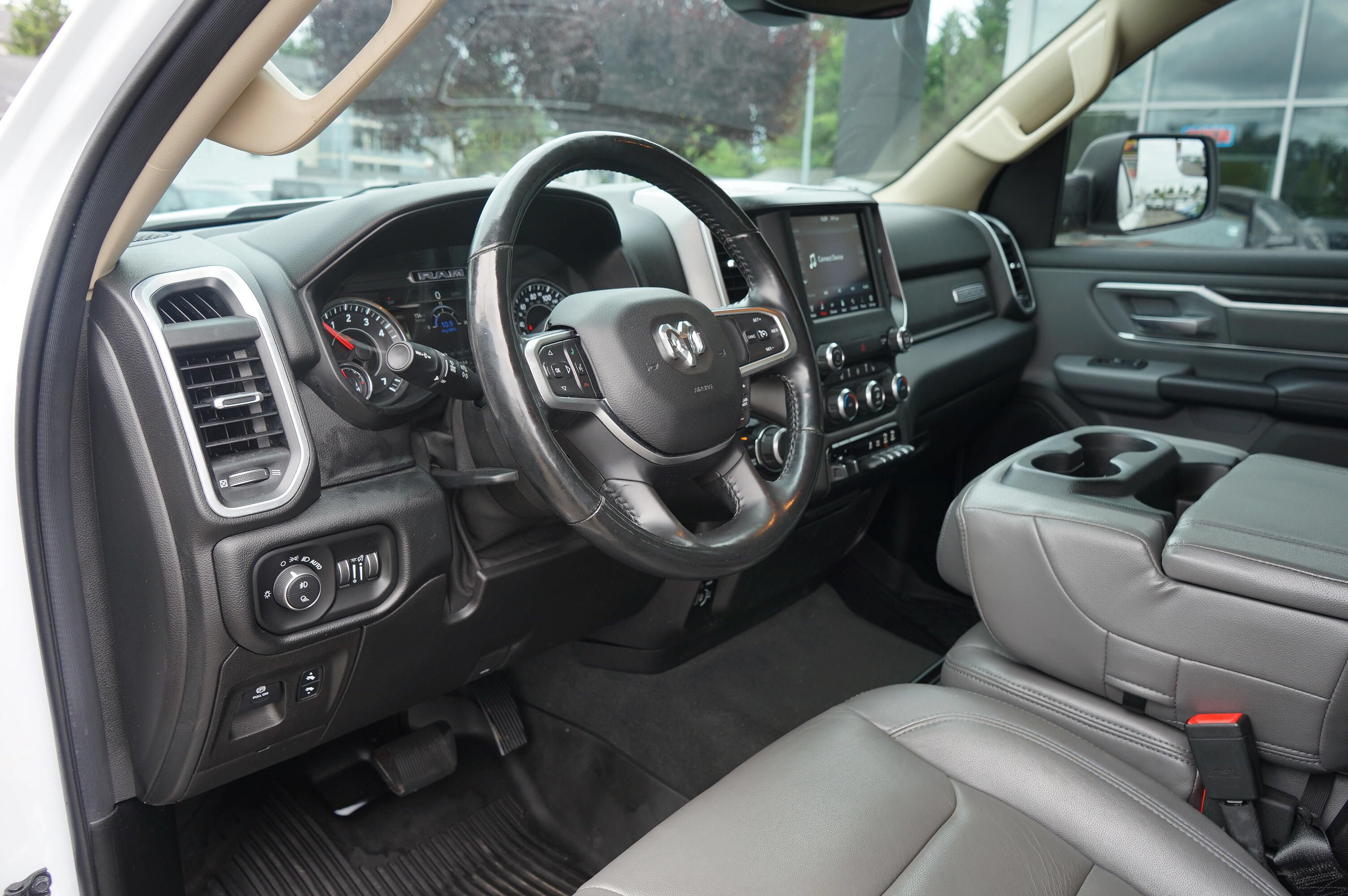 Used 2019 RAM 1500 Big Horn AWD/4WD image 15