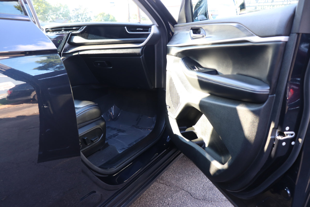 Used 2024 Jeep Grand Cherokee Limited 4xe image 15
