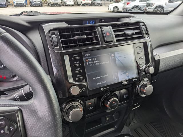Used 2021 Toyota 4Runner TRD Off-Road Premium AWD/4WD image 24
