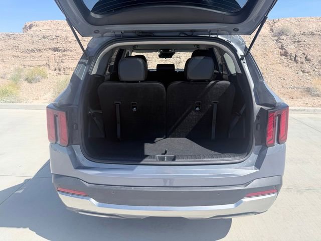 Used 2024 Kia Sorento S image 40