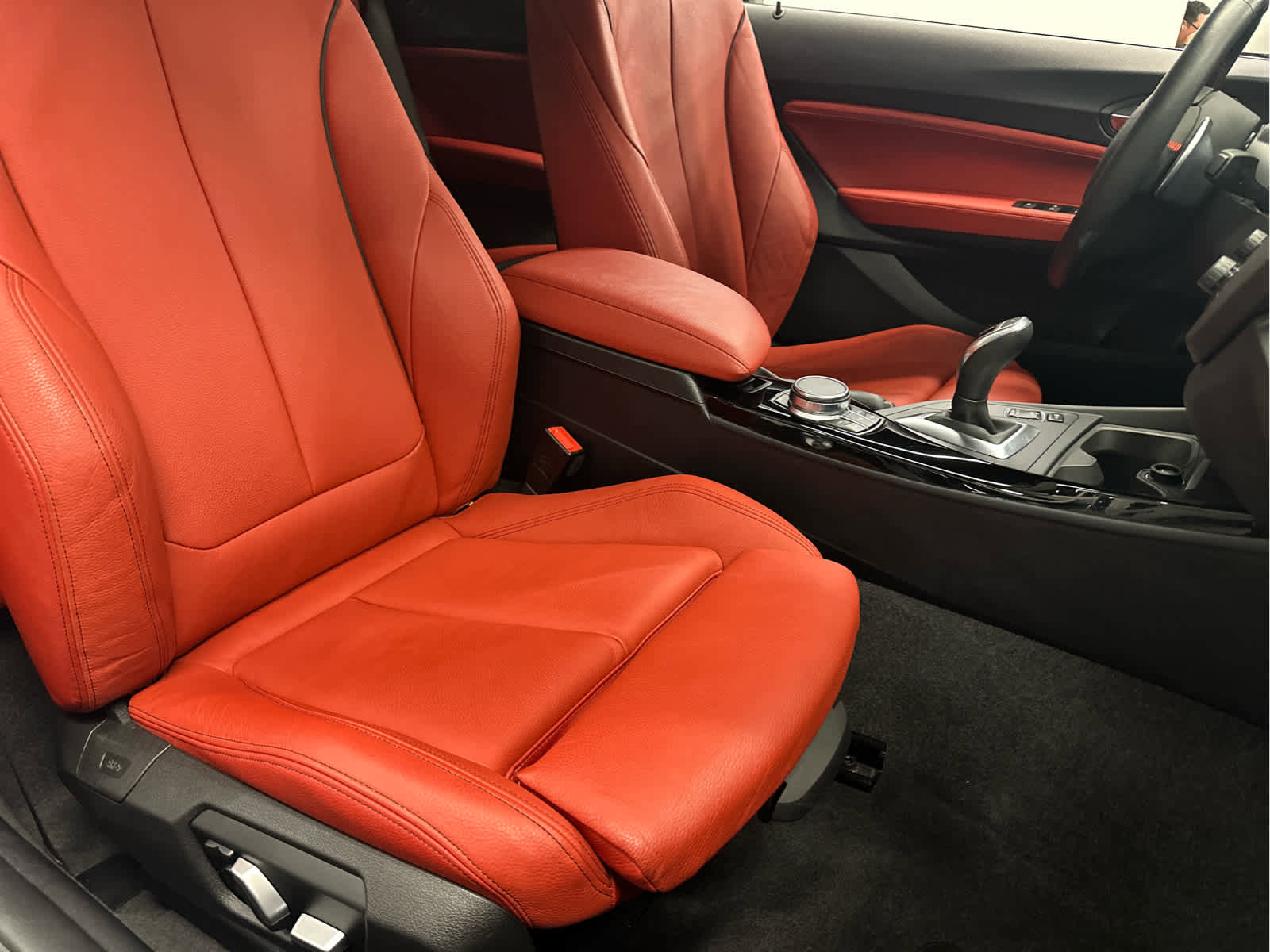 Used 2017 BMW 230i Convertible image 17