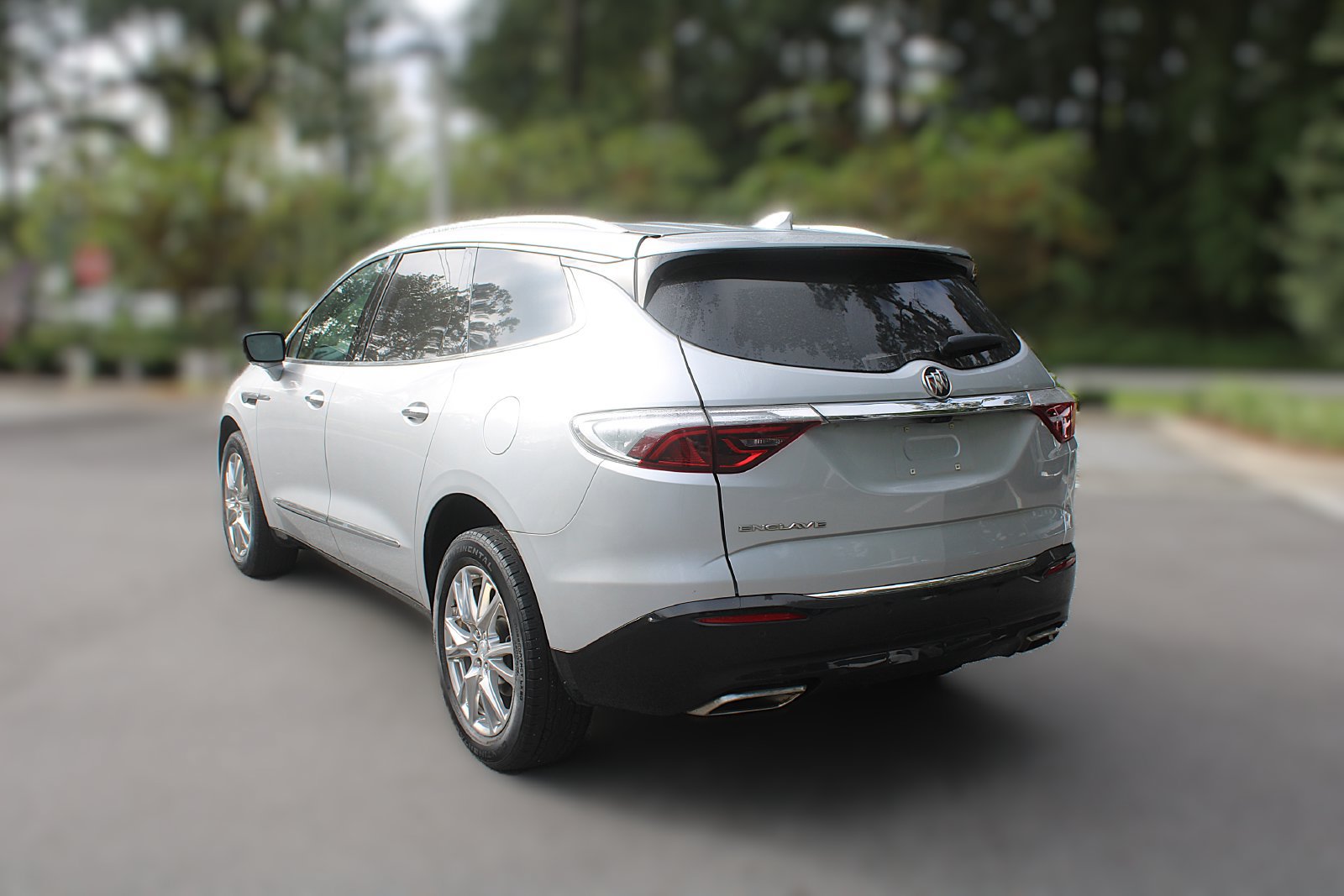 Used 2022 Buick Enclave Premium FWD image 7
