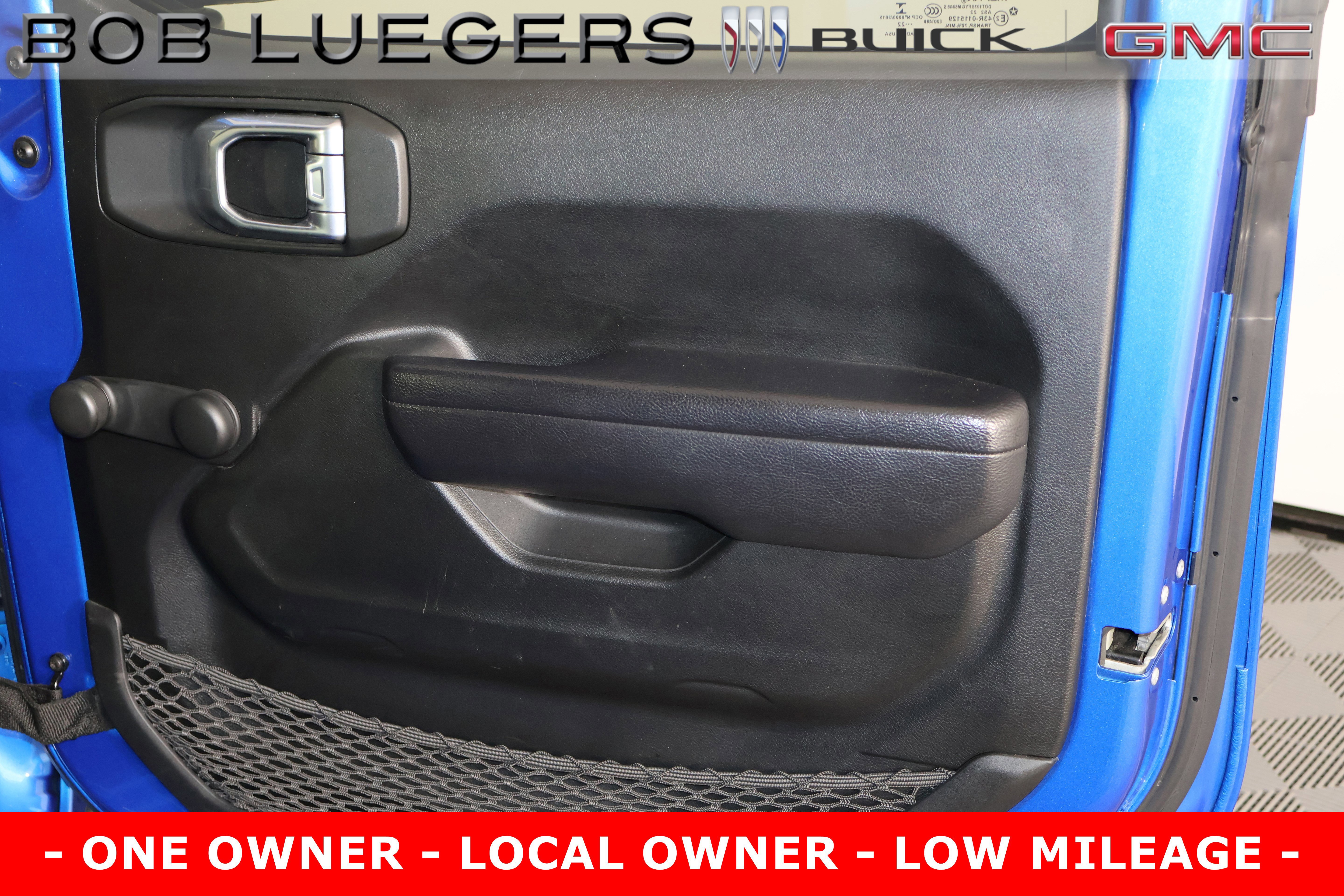 Used 2022 Jeep Wrangler Sport image 10