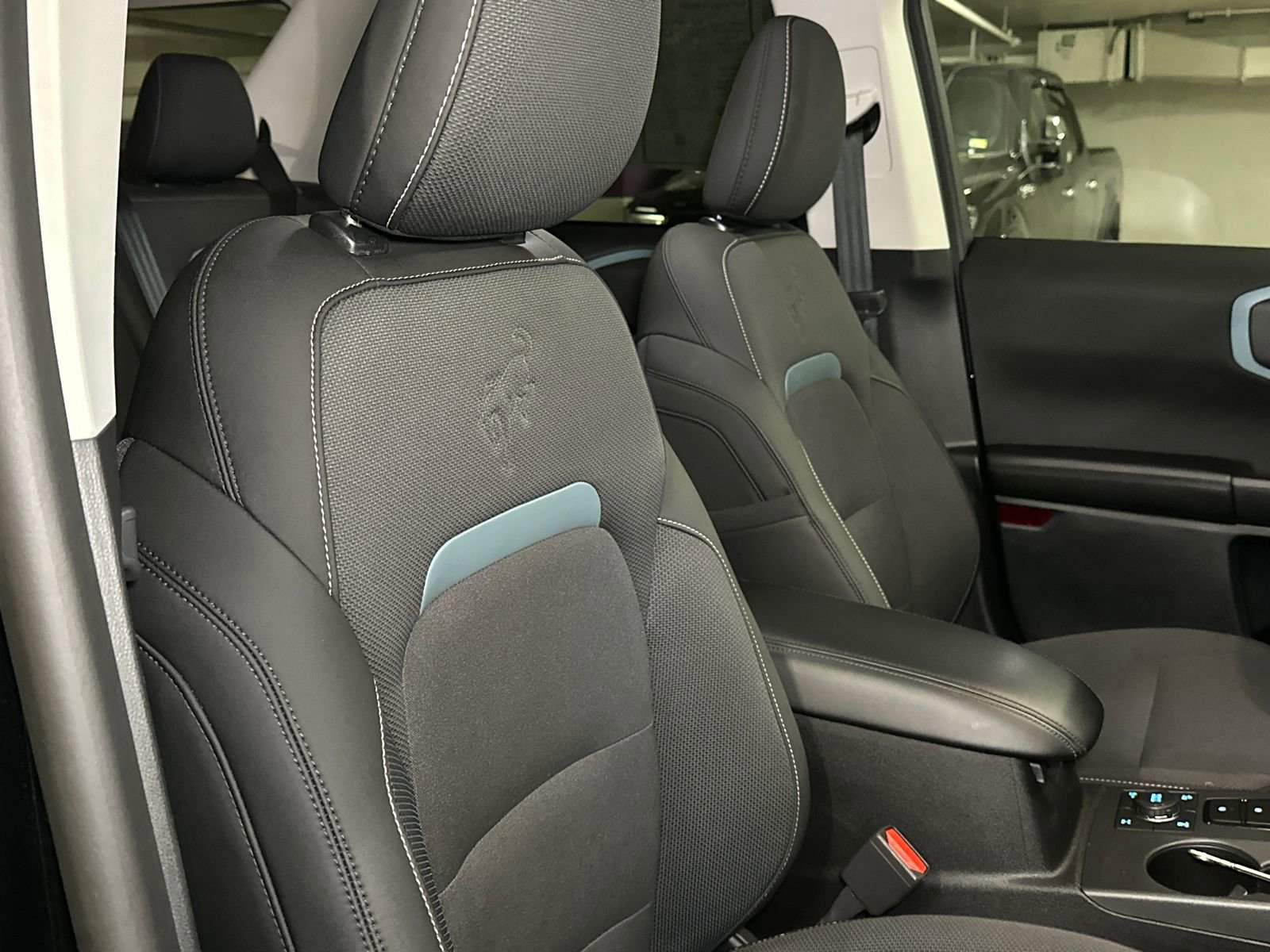 Used 2023 Ford Bronco Sport Badlands image 12