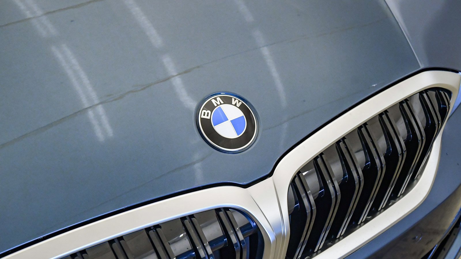 New 2026 BMW 330i Sedan w/ Premium Package image 8