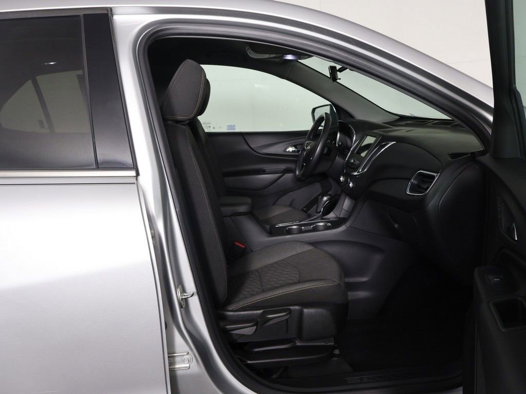 Used 2019 Chevrolet Equinox LT w/ Driver Convenience Package FWD image 28