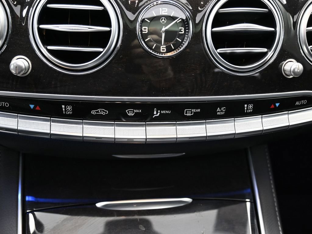 Used 2020 Mercedes-Benz S 450 Sedan image 29