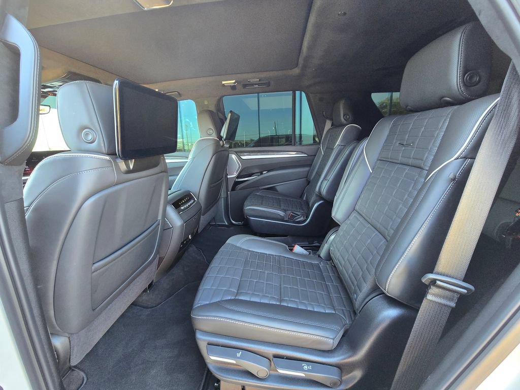Used 2025 Cadillac Escalade V w/ LPO, Floor Liner Package AWD/4WD image 19