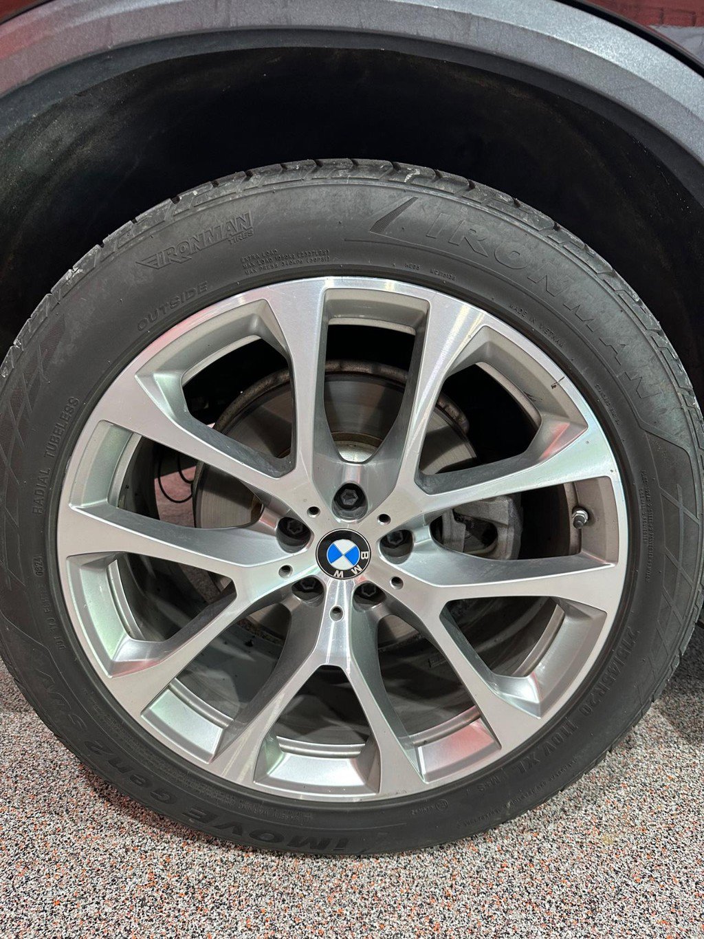 Used 2020 BMW X5 xDrive50i w/ Premium Package AWD/4WD image 17