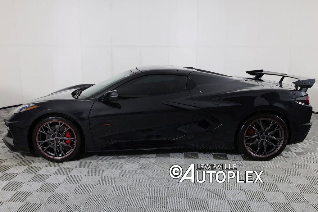 Used 2023 Chevrolet Corvette Stingray Premium Conv w/ Z51 Performance Package image 9