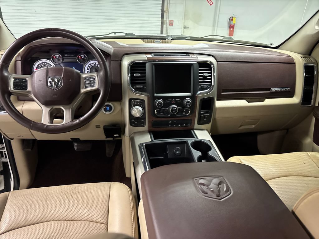Used 2015 RAM 1500 Laramie w/ Convenience Group AWD/4WD image 27
