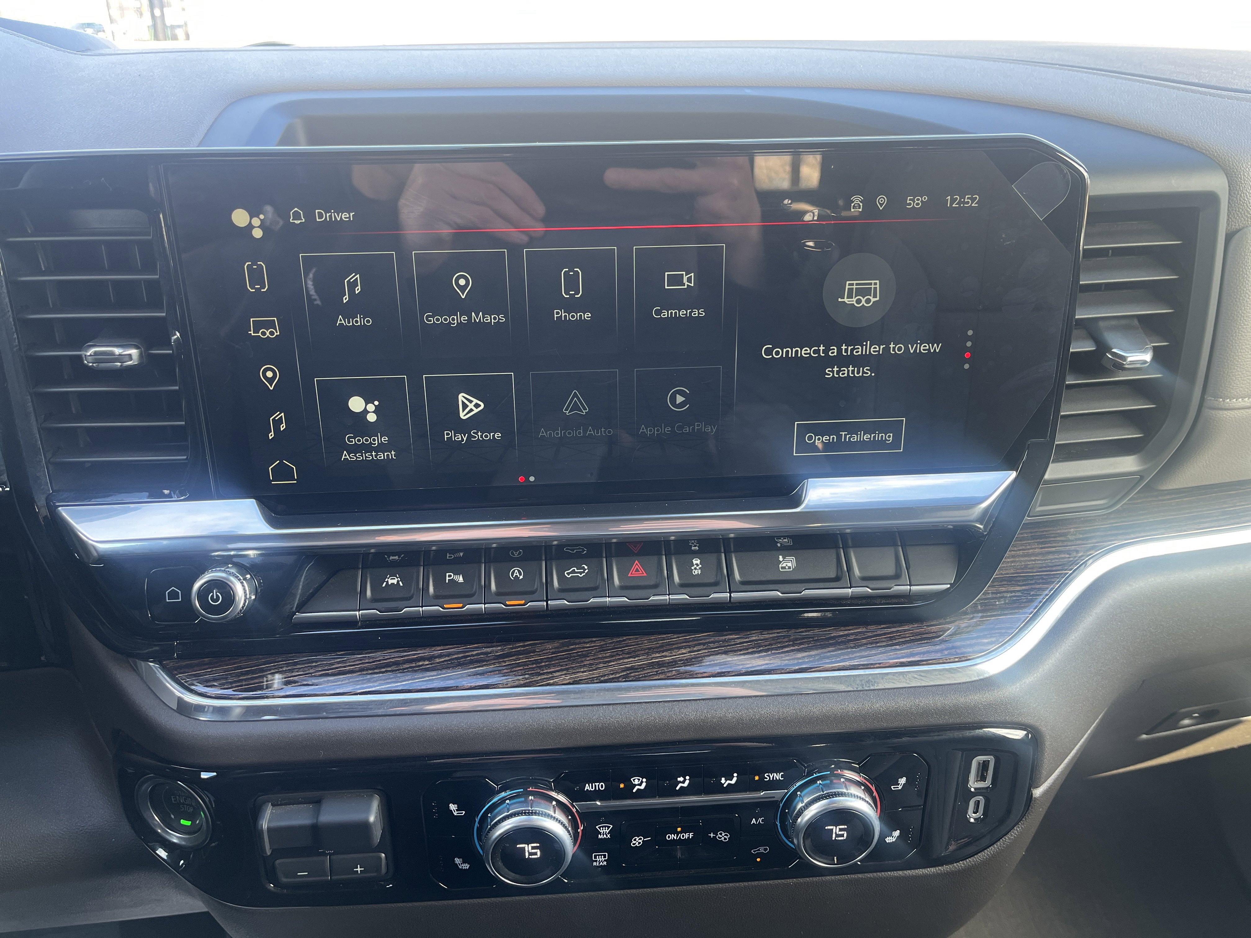 Used 2025 GMC Sierra 1500 SLE w/ Preferred Package image 20