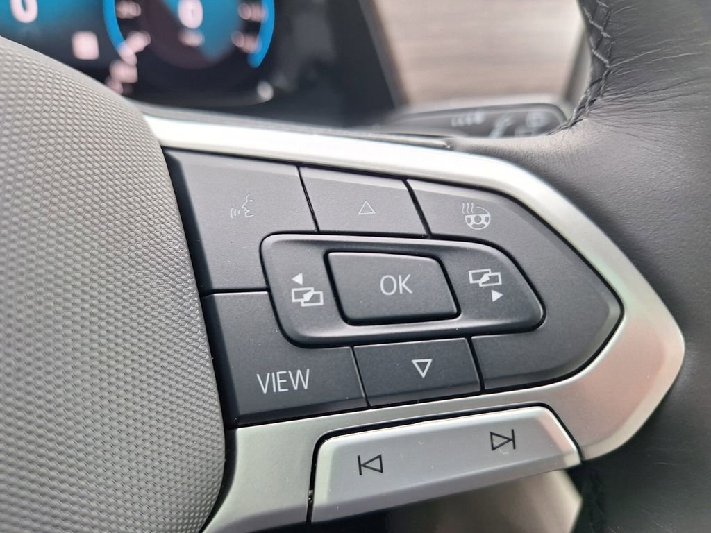 New 2026 Volkswagen Atlas SEL Premium R-Line image 14