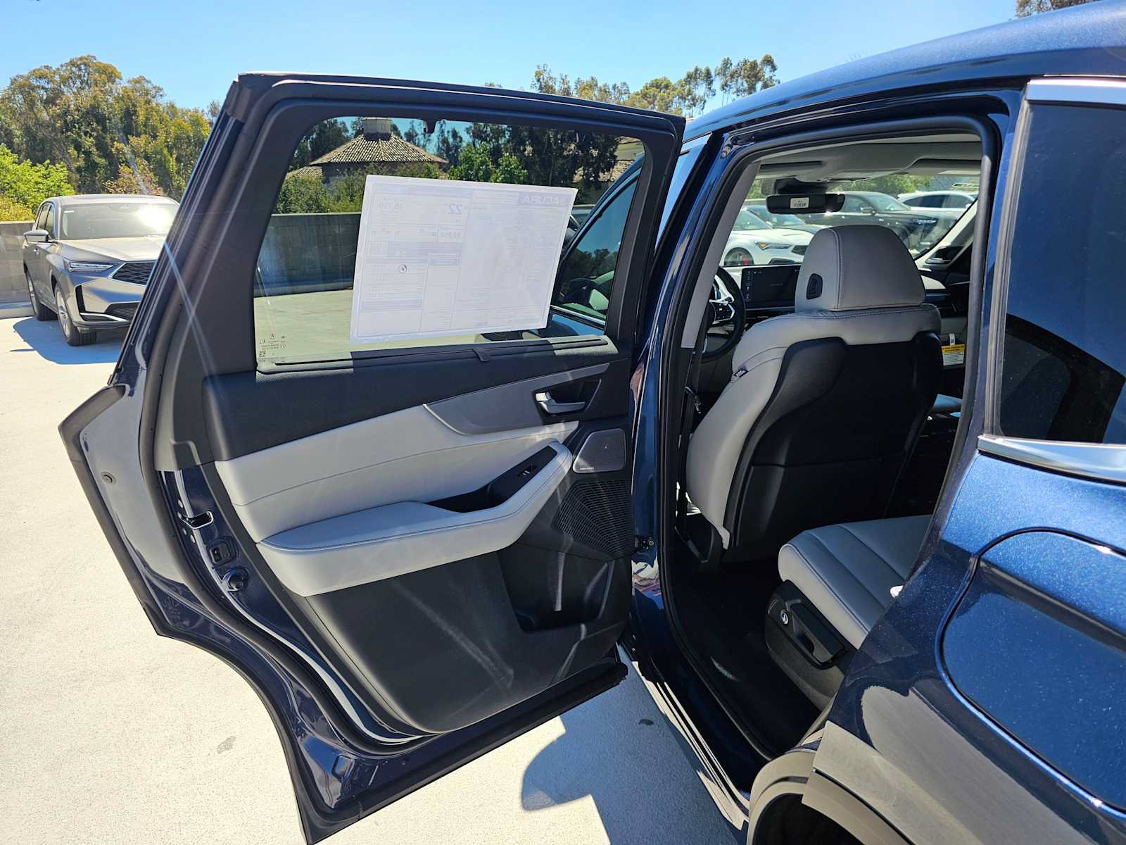 New 2026 Acura MDX w/ Technology Package FWD image 17