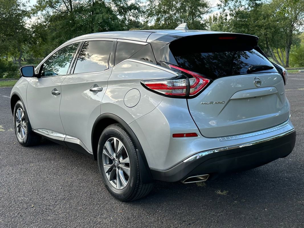 Used 2018 Nissan Murano S image 3