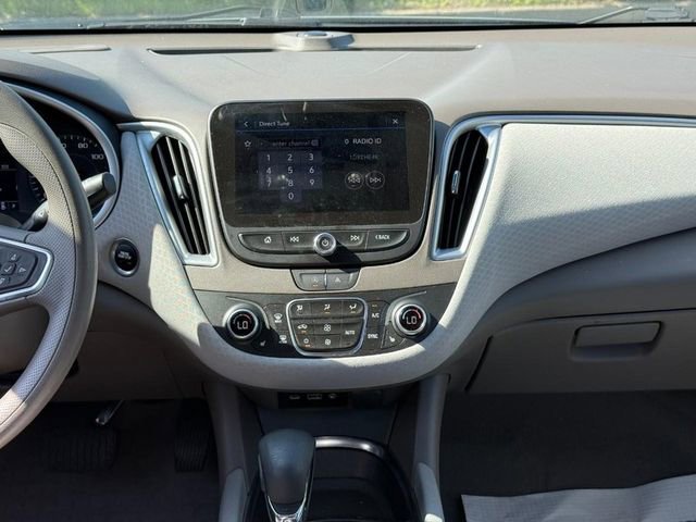 Used 2024 Chevrolet Malibu LT FWD image 14