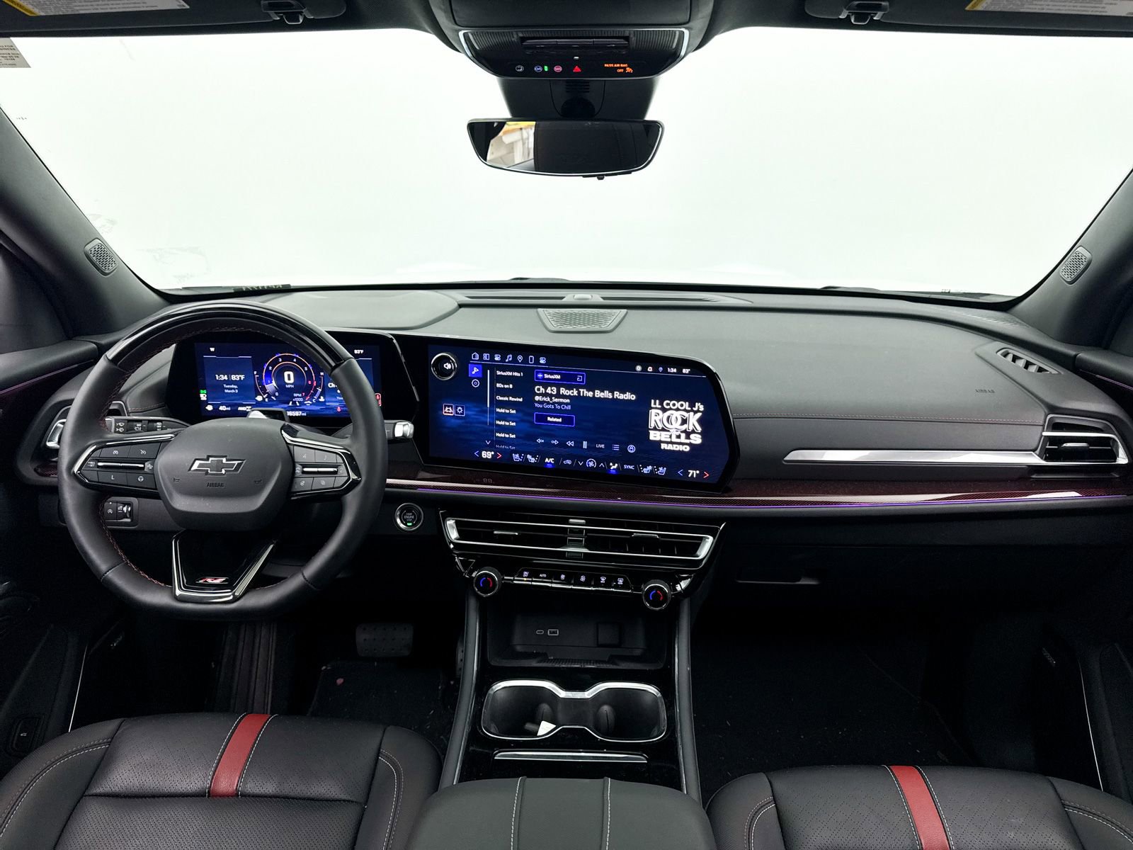 Used 2024 Chevrolet Traverse RS w/ LPO, Floor Liner Package image 23