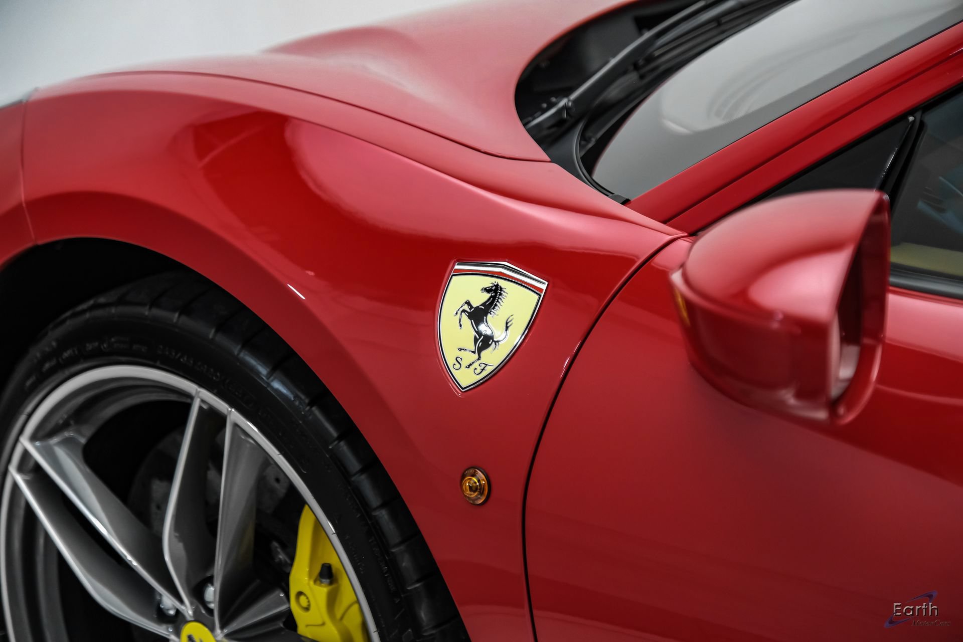 Used 2017 Ferrari 488 GTB RWD image 38