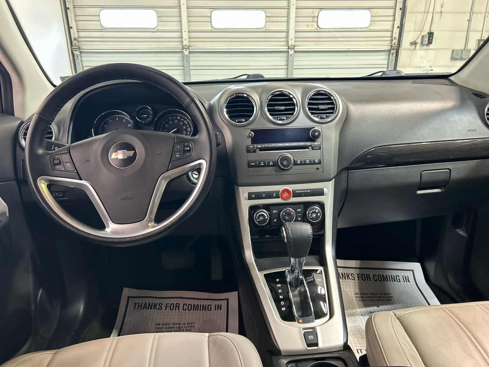 Used 2014 Chevrolet Captiva Sport LTZ FWD image 4