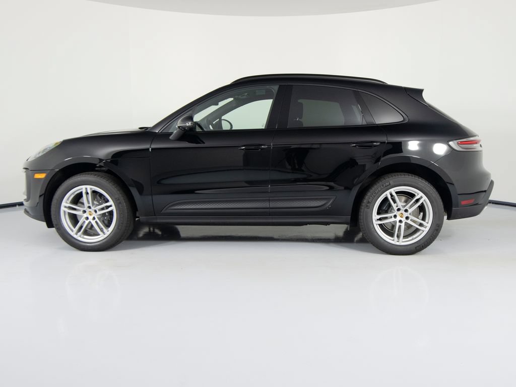 New 2026 Porsche Macan AWD/4WD image 7