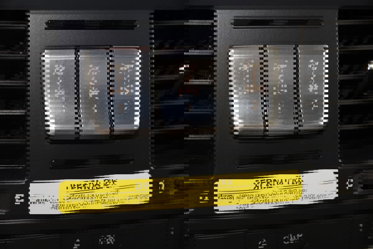 Used 2018 Mercedes-Benz G 65 AMG 4MATIC image 41