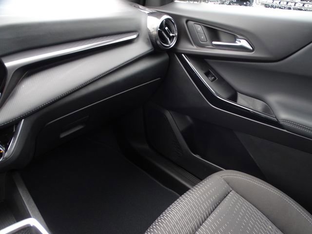 Used 2025 Chevrolet Equinox LT image 30