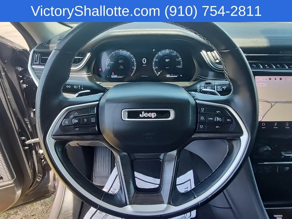 Used 2022 Jeep Grand Cherokee L Limited AWD/4WD image 13