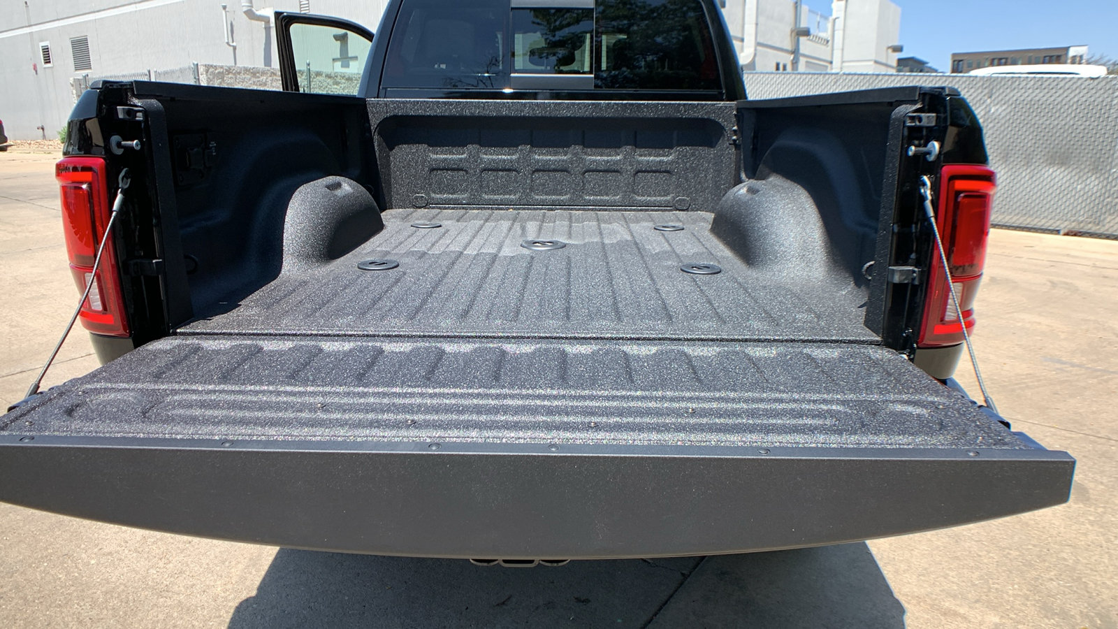 New 2026 RAM 2500 Laramie w/ Night Edition AWD/4WD image 9