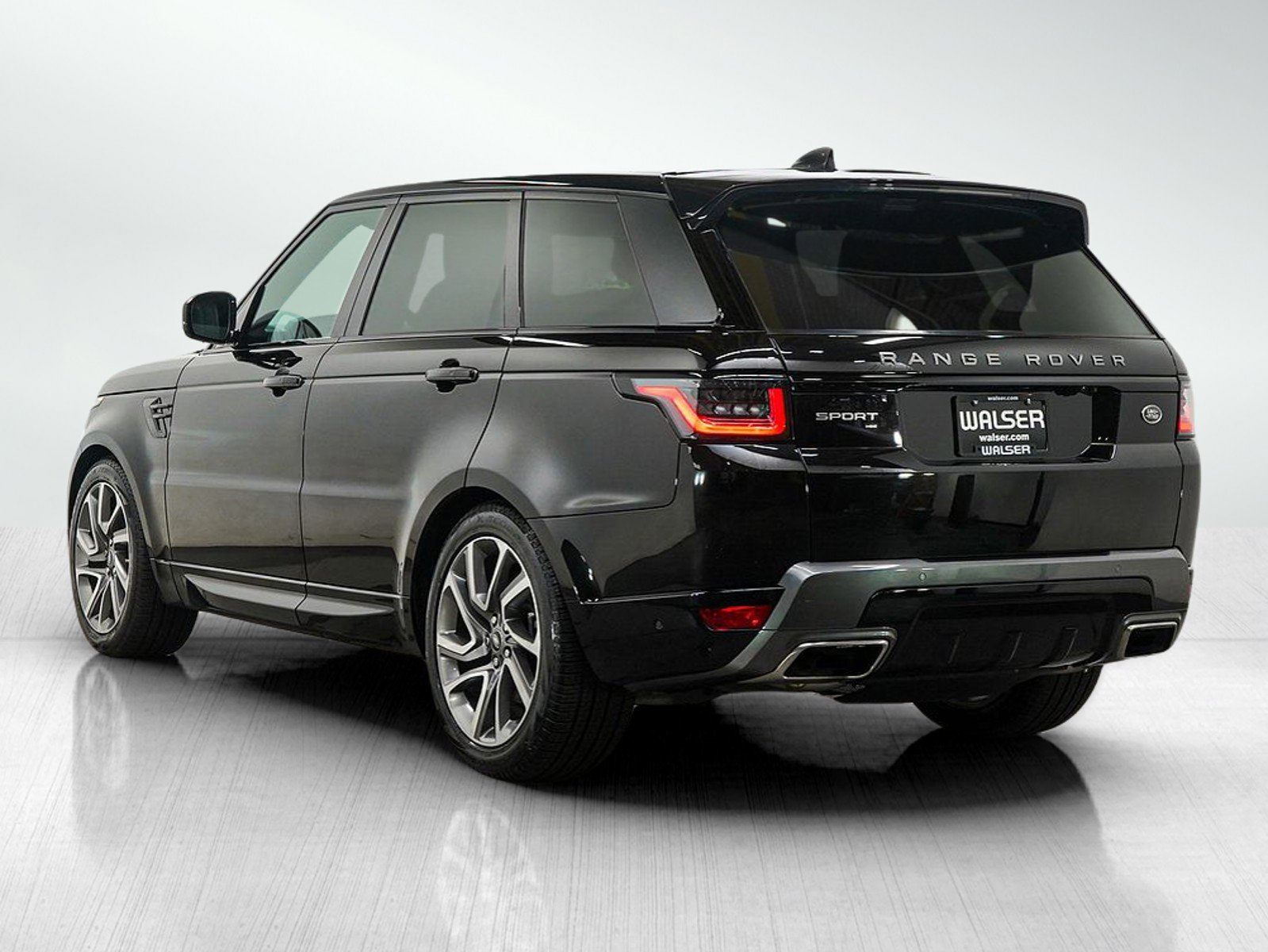 Used 2022 Land Rover Range Rover Sport HSE Silver Edition image 3